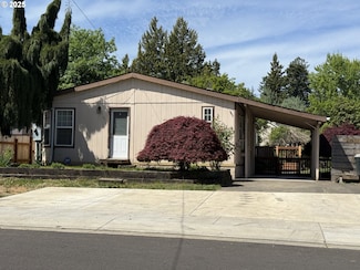 1914 D St, Forest Grove, OR 97116