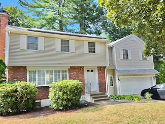 5 Freemont St, Lexington, MA 02421
