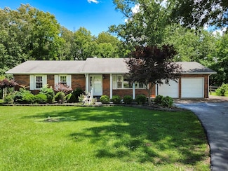 352 S Hopkinsville St, Nortonville, KY 42442