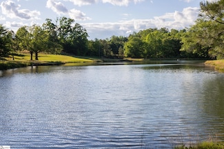 2803 Earls Bridge Rd, Easley, SC 29640