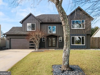 425 Mikasa Dr, Alpharetta, GA 30022