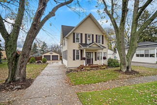 5993 Church St, Holland, MI 49423