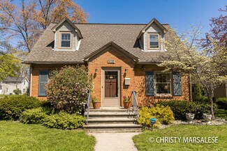 320 W Cass St, Greenville, MI 48838