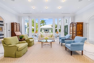 301 Polmer Park Rd, Palm Beach, FL 33480