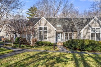 42 Brewster Ln, Acton, MA 01720