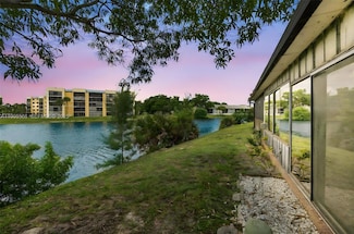 6545 Racquet Club Dr Unit 115, Lauderhill, FL 33319