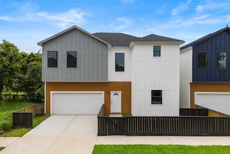 5604 Mulvey St, Houston, TX 77020