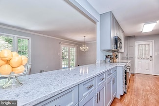 7128 Devonshire Rd, Alexandria, VA 22307