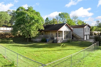 808 S Oak St, Harrison, AR 72601