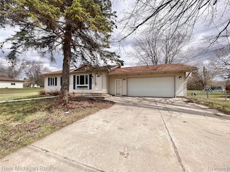 8390 N Webster Rd, Clio, MI 48420