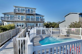5215 Ocean Dr Unit EAST, Emerald Isle, NC 28594