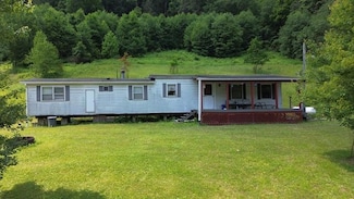 7761 Pennsylvania 555, Benezette, PA 15821
