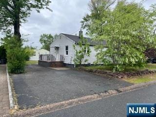 7 Augusta St, Elmwood Park, NJ 07407