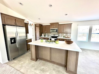145 Four Peaks Rd, Tonto Basin, AZ 85553
