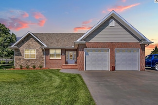 800 Turkey Creek Dr, McPherson, KS 67460