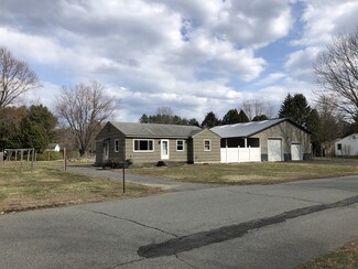 12 Beaver Dr, South Deerfield, MA 01373
