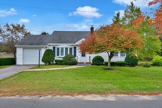 26 Ames St, Methuen, MA 01844