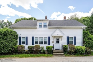 17 Parkers Ln Unit 1, Waltham, MA 02453