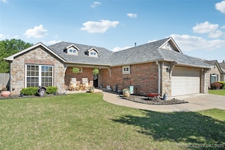 11207 S 278th Ave E, Coweta, OK 74429