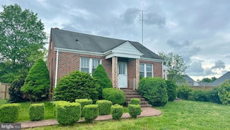 11 Strawberry Ln, Fredericksburg, VA 22405