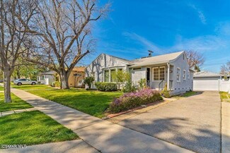 16823 Halper St, Encino, CA 91436