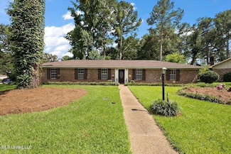 1283 Woodfield Dr, Jackson, MS 39211