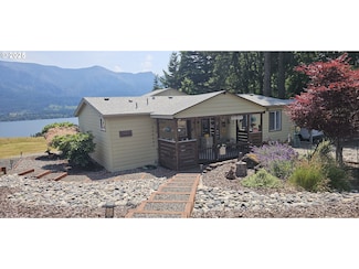 100 NE Tari Ln, Stevenson, WA 98648