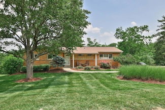 6668 Russell Heights Dr, Cincinnati, OH 45248