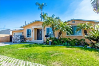 8266 Fontana St, Downey, CA 90241