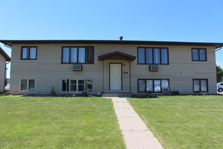 1806 5th St SE, Minot, ND 58701