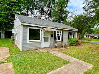 3051 Valley Ridge Rd, Shreveport, LA 71108