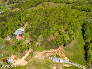 1009 Franklin Ln, Sevierville, TN 37876