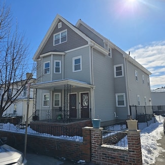 58 Oliver St Unit 2, Somerville, MA 02145