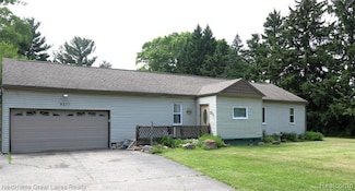 9277 N Clio Rd, Clio, MI 48420