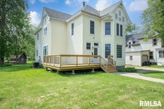 307 N Logan St, Deer Creek, IL 61733
