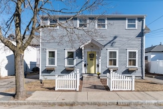 38-40 Chestnut St, Waltham, MA 02453