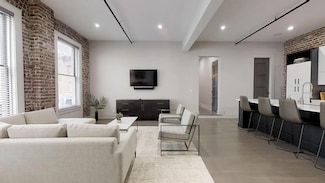 276 King St Unit A, Charleston, SC 29401