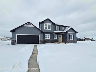 2320 Secretariat Ln, Bingham Township, MI 48879