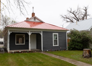 210 S Maryland St, Conrad, MT 59425