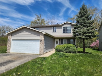 2940 W Country Club Ave, Waukegan, IL 60087
