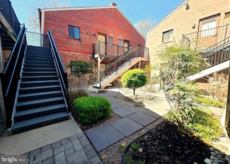 423 Meadow Woods Ln Unit 207, Lawrenceville, NJ 08648