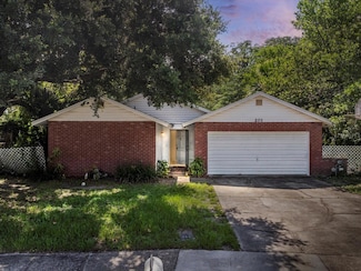 201 Sweetgum Ct, Winter Springs, FL 32708