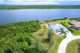 16468 Liggett Cir, South Gulf Cove, FL 33981