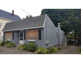 63 Lawrence St, Salem, MA 01970
