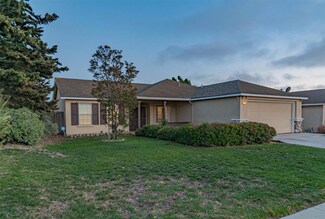 818 Estrella St, Soledad, CA 93960