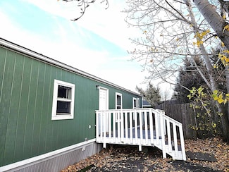 260 NW Golden Hills Dr Unit 54, Pullman, WA 99163