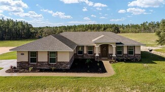 13830 SE 60th St, Morriston, FL 32668