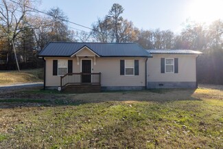 809 N Chattanooga St, La Fayette, GA 30728