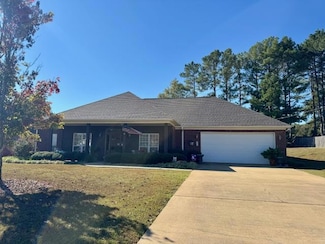 711 Monticello St, New Albany, MS 38652