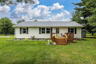 235 Parkview Estates Rd, Luray, VA 22835